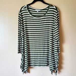 Green Envelope Womens 1X Olive Green Ivory Stripe Side Ruffles Shirt Top